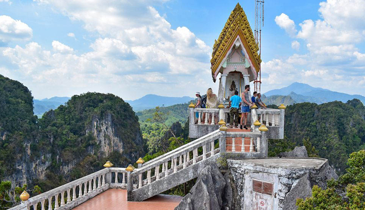 krabi,tourist spots in krabi,places to visit in krabi,railay beach,phi phi islands,tiger cave temple,koh lanta,koh poda,klong muang beach,khao khanap nam