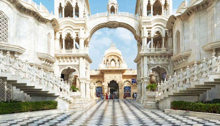 iskcon,beautiful iskcon temples to visit in india,iskcon temples in india,india travel,india tourism,tourist places in india,holidays,travel guide