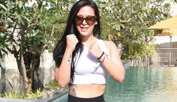 krishna shroff,tiger shroff,mma event,fight night