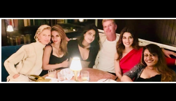 Kriti Sanon has impromptu dinner with 'girl crush' Priyanka Chopra Jonas