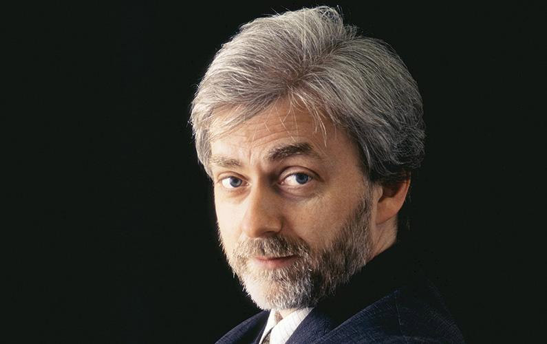 5 Most Famous Piano Players In The World - lifeberrys.com