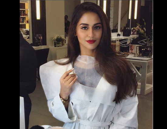 In The World So Blur, Only Krystle D'souza is Clear