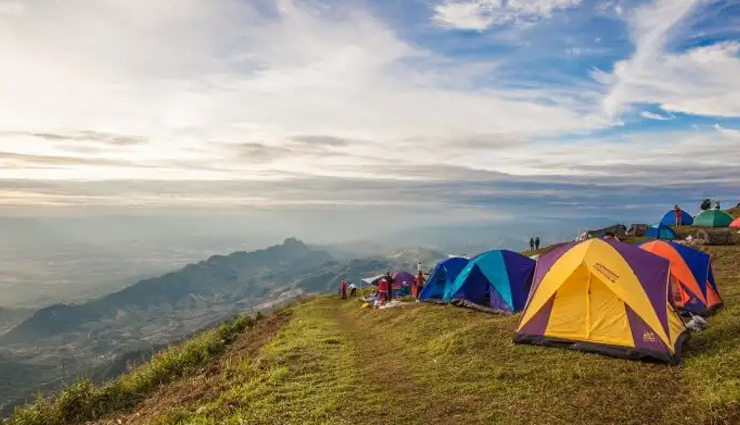 beautiful winter places himachal,winter destinations himachal pradesh,best places to visit in himachal in december,snow-covered places himachal,dharamshala winter travel,manali winter destinations,mcleodganj snow beauty,spiti valley winter trip,dalhousie winter getaway,chamba snow tourism,kasauli trekking trails,parashar lake hidden gem,kufri adventure activities,chail wildlife and serenity,winter holidays in himachal,offbeat winter spots himachal,himachal tourism winter guide,snowfall destinations in himachal,snow trekking himachal,himachal december travel guide