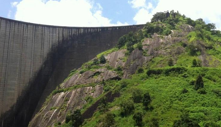 idukki scenic spots,picturesque attractions in idukki,best views in idukki,natural beauty of idukki,idukki tourist spots,scenic wonders in idukki,idukki sightseeing,must-visit scenic places,idukki hill stations,serene landscapes in idukki