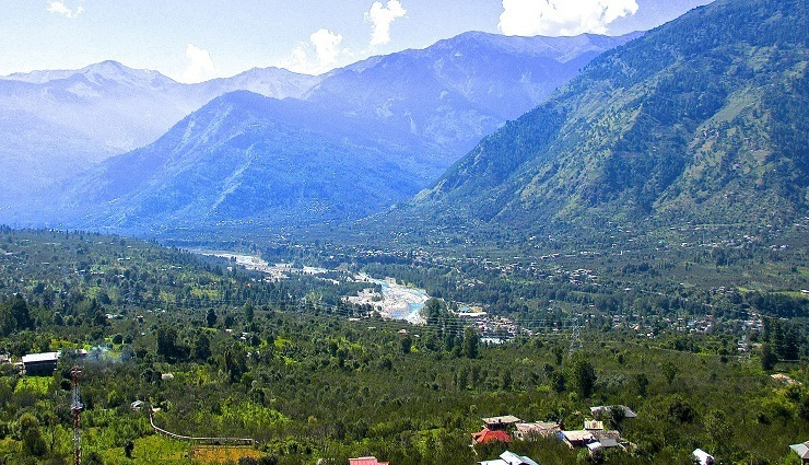 hill stations near amritsar,best hill stations from amritsar,amritsar weekend getaways,himachal pradesh hill stations,manali tourism,dalhousie places to visit,dharamshala attractions,khajjiar mini switzerland,palampur tea gardens,chail vacation,kullu travel guide,bakloh tourist spots,thaneek pura beauty,himalayan retreats from amritsar,escape to the hills from amritsar