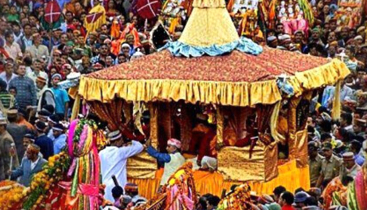 dussehra in kullu,travel,holidays