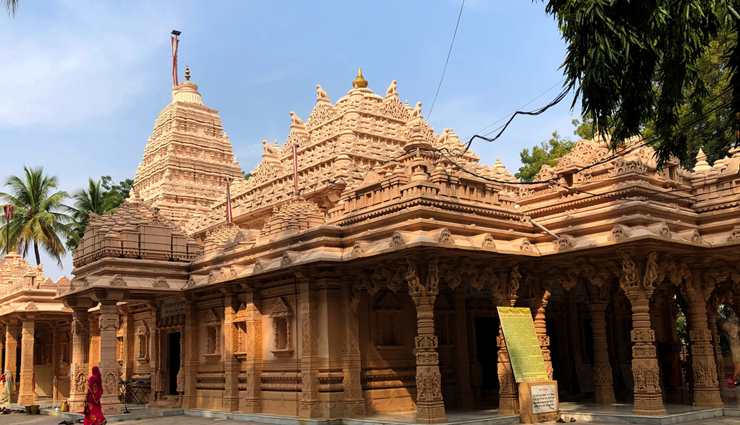 beautiful jain temples in india,jain temple architecture,intricate jain temples,spiritual jain temples india,jain pilgrimage sites,marble carvings jain temples,ornate jain temple sculptures,jain temple pillars,intricate ceiling designs,jain temple spire,jain tirthankaras temples,jain pilgrimage circuit,spiritual sanctity jain temples,jainism religious sites,jain temple prayers,guided tours of jain temples,cultural heritage jain temples,jain temple festivals india,jain temple art and culture,jain temple historical significance