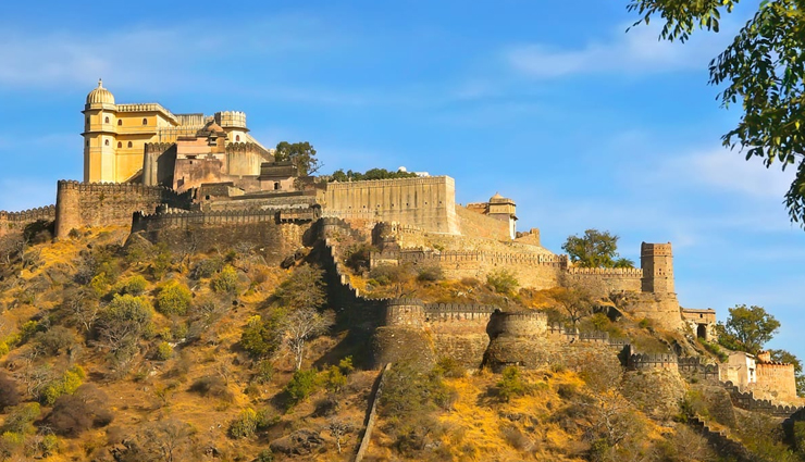 solo travelers in india,places for solo travelers in india,places to visit in india,destinations in india