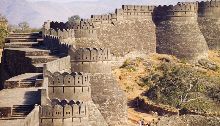 Kumbhalgarh,facts about kumbhalgarh,kumbhalgarh travel destination,travel destination,travel tips,second largest wall,travel guide