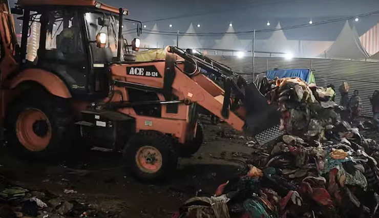 महाकुंभ के झूसी में हुई एक और बड़ी भगदड़, प्रशासन मौन, नहीं कर रहा कोई बात, प्रत्यक्षदर्शियों का दावा कई मरे