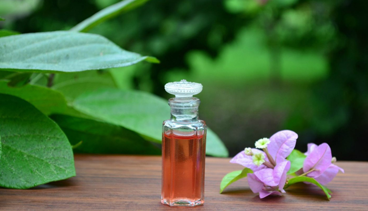 6 Benefits of Using Kumkumadi Tailam for Skin