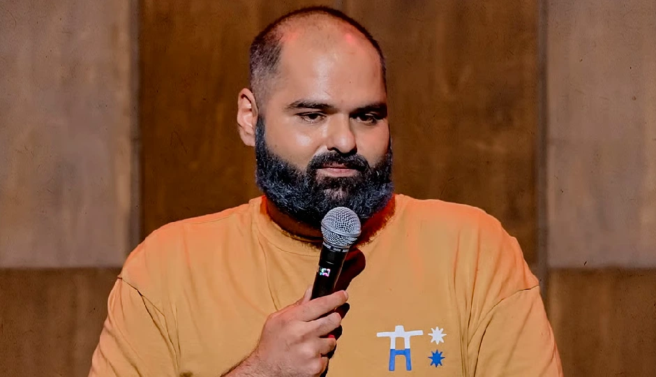 कुणाल कामरा फिर चर्चा में, RSS पर तंज की टी-शर्ट से मचा हंगामा; भाजपा ने दी कड़ी चेतावनी