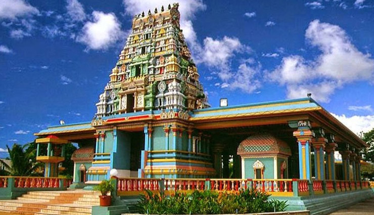 kodaikanal tourist places,beautiful places in kodaikanal,kodaikanal top attractions,hill station kodaikanal travel guide,places to visit in kodaikanal for family,romantic destinations in kodaikanal,best viewpoints in kodaikanal,kodaikanal lakes and waterfalls,kodaikanal pine forest visit,adventure in kodaikanal,kodaikanal sightseeing spots