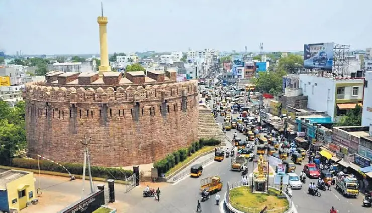 places to visit in andhra pradesh,best tourist places in andhra pradesh,andhra pradesh travel guide,top attractions in andhra pradesh,visakhapatnam beaches,rajahmundry pulasa fish,puttaparthi spiritual tourism,nellore paddy fields,andhra pradesh culture and heritage,andhra pradesh tourism destinations