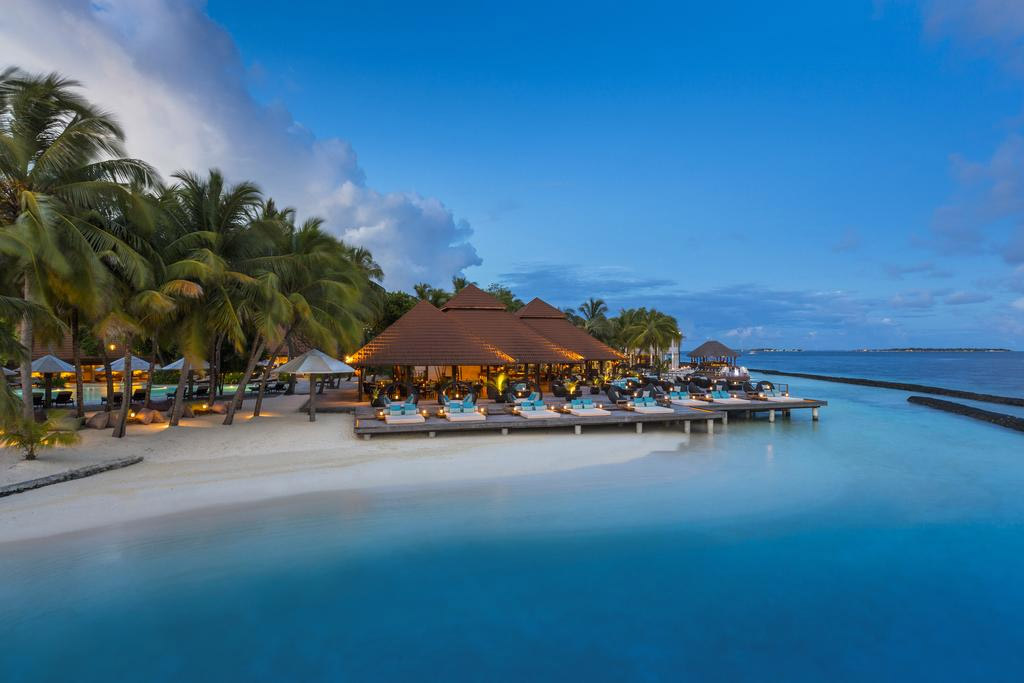 breathtaking resorts in the world,resorts,most beautiful resorts,kurumba maldives,vihamanafushi,maldives,le blanc spa resort,cancun,mexico,excellence playa mujeres,playa mujeres,mexico,voyage belek golf & spa,belek,turkey,iberostar grand hotel paraiso,playa paraiso,mexico