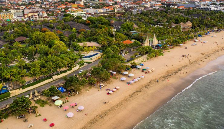 best beaches in indonesia,indonesias exquisite beach destinations,explore indonesias beautiful beaches,must-visit beaches in indonesia,indonesia beach vacation,top seaside getaways in indonesia,indonesias pristine shorelines,beach paradise in indonesia,indonesia coastal adventures,sandy shores of indonesia