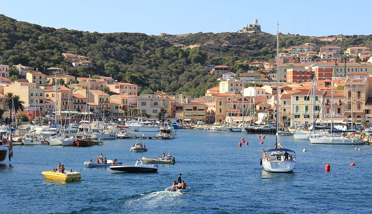 italy tourist attractions,top attractions in italy,must-see places in italy,popular tourist sites in italy,iconic landmarks in italy,famous attractions of italy,sightseeing in italy,italy must-visit destinations,historic sites in italy,cultural attractions of italy,natural wonders in italy,landmarks and monuments in italy,tourist hotspots of italy,hidden gems in italy,unforgettable experiences in italy