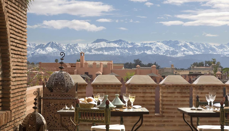 holidays,5 resorts whose view will give you chills,most amazing resorts in the world,resorts with amazing views,must visit resorts in the world,places to be visited in the world