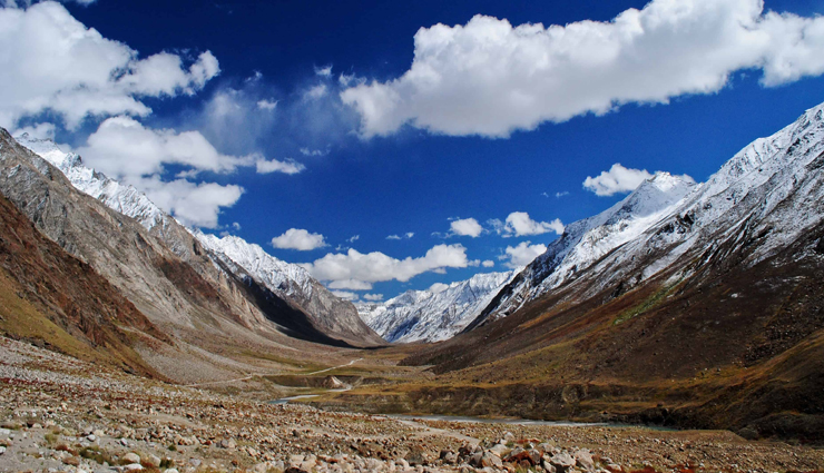 ladakh tourist attractions,places to visit in ladakh,pangong tso lake ladakh,leh ladakh tourism,zanskar valley ladakh,nubra valley ladakh,brokpa villages ladakh,sumur nubra sand dune park,uleytokpo ladakh,confluence of zanskar and indus rivers,magnetic hills ladakh,hemis national park ladakh,ladakh adventure tourism,best time to visit ladakh,ladakh road trip,ladakh travel tips,ladakh trekking,ladakh culture and traditions