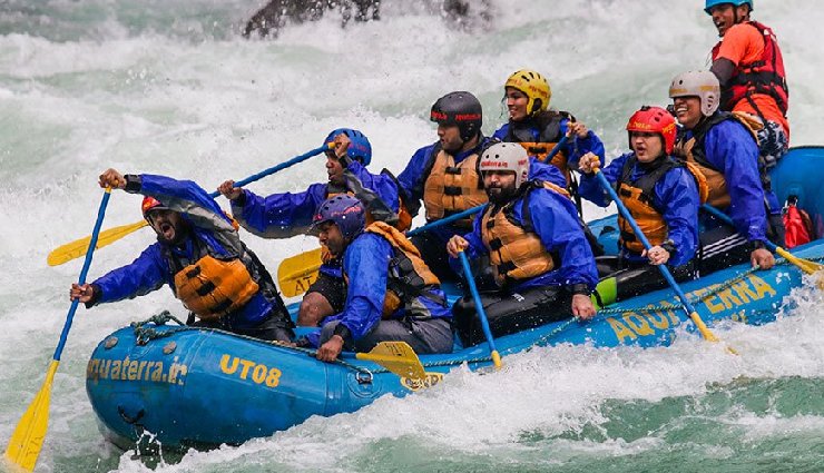 water sports destinations india,top water sports in india,goa water sports,rishikesh rafting,andaman scuba diving,karnataka surfing,ladakh river rafting,sikkim darjeeling rafting,arunachal pradesh kayaking,chennai sailing,mumbai water sports,pondicherry diving,best water sports in india,adventure sports in india,water activities in india