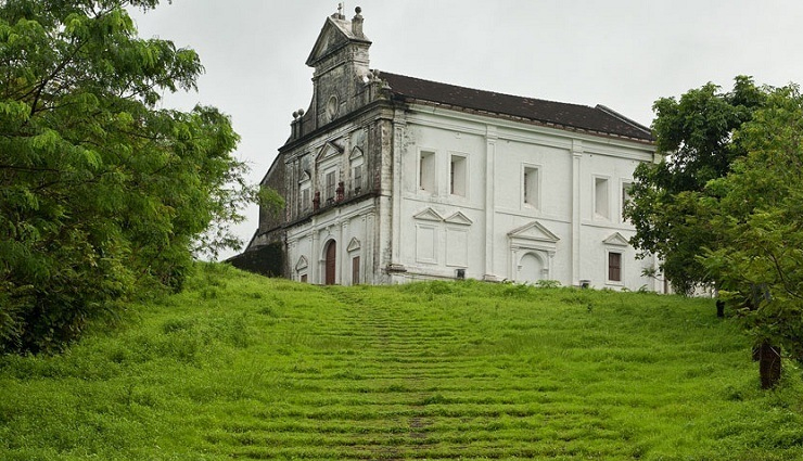 goa trip memorable places,memorable goa trip,hidden gems in goa,dr. salim ali bird sanctuary goa,basilica of our lady of the mount goa,freshwater lake at arambol,tambdi surla temple goa,netravali town goa,netravali wildlife sanctuary goa,goa wildlife encounters,goa jungle treks,arvalem caves goa,lamgau caves goa,rivona caves goa,goa tourist attractions,uncharted places in goa,goa nature spots,goa historic sites,goa jungle lodges,goa cave exploration,goa off-the-beaten-path sights