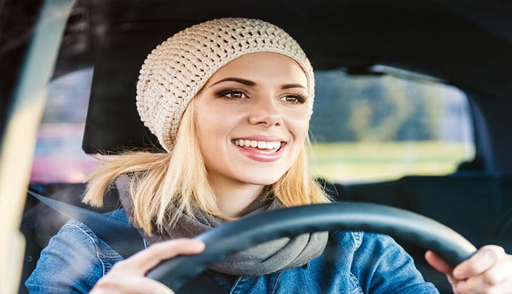 सर्वे के अनोखे परिणाम : लड़के नहीं बल्कि लड़कियां चलाती हैं बेहतर तरीके से गाड़ी