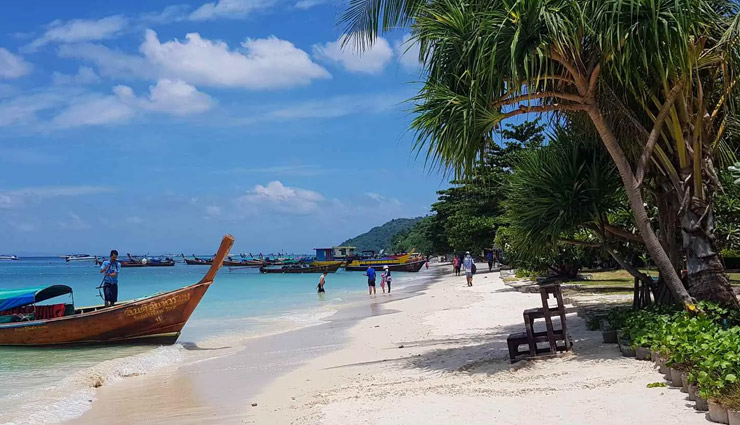 thailand beaches,beautiful beaches in thailand,best thailand beaches,thai coastline,railay beach,patong beach,nai harn beach,thong nai pan,white sand beach,laem tong beach,pattaya beach,haad rin beach,maya beach,kata beach,beaches in phuket,beach destinations in thailand,thailand beach activities,beach resorts thailand,thai beach nightlife,thailand water sports.