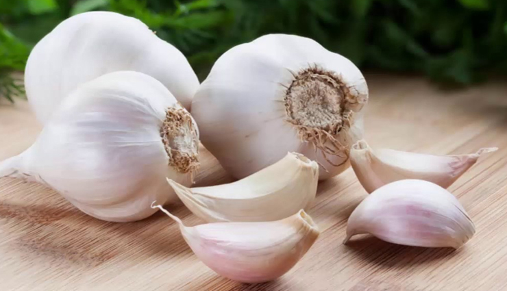 लगातार छींक आने से रहते हैं परेशान, रसोई की इन चीजों का इस्तेमाल दिलाएगा राहत Health tips,health tips in hindi,sneezing problem,home remedies