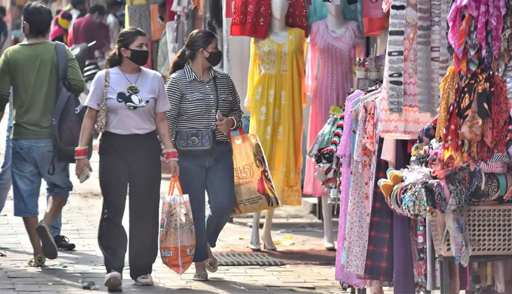 delhi cheap market,delhi market,travel