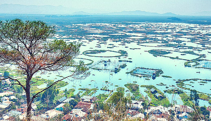 famous lakes in india,beautiful lakes to visit,india most famous lakes,scenic indian lakes,top lakes for tourism in india,must-visit indian lakes,iconic lakes in india,indian lakes travel guide,picturesque lakes of india,best lakes for sightseeing in india