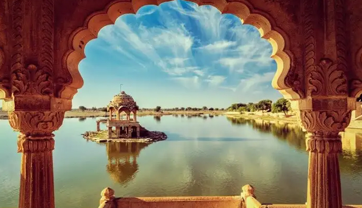 10 Famous Lakes in Rajasthan