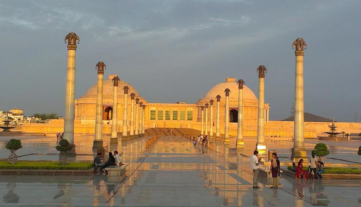 लखनऊ की ये जगहें दर्शाती है यहाँ का इतिहास, बनाए घूमने का प्लान