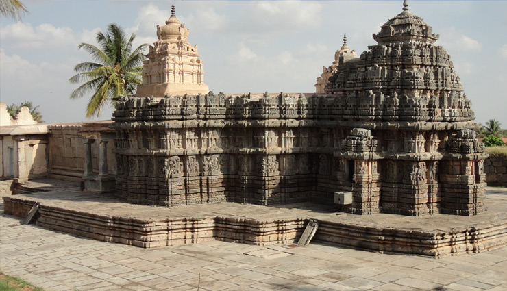 temples of hoysala to visit in karnataka,karnataka,karnataka tourism,places to visit in karnataka,chennakesava temple,belur,hoysaleswara temple,halebidu,kedareshwara temple,halebidu,chennakesava temple,somanathapura,veera narayana temple,belavadi,lakshminarayana temple,hosaholalu,ishvara temple,arasikere,amrutesvara temple,amruthapura,brahmeshvara temple,kikkeri,lakshmi narasimha temple,nuggehalli,sadasiva temple,mallikarjuna temple,basaralu,bucesvara temple,koravangala,tourism,india tourism