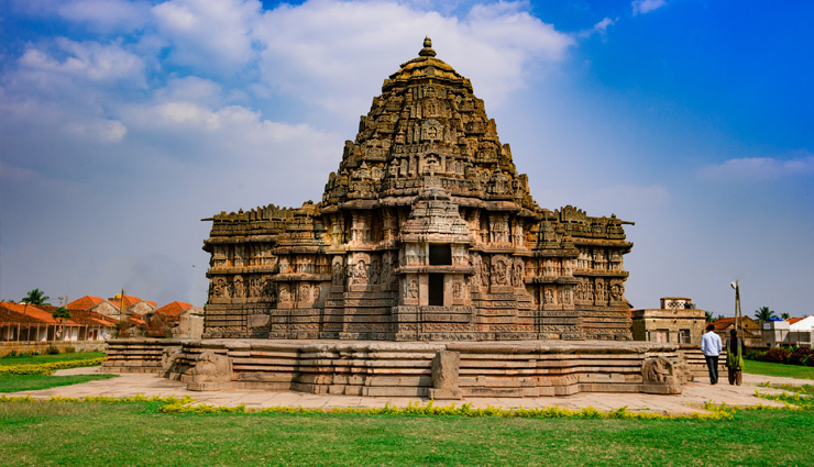 temples of hoysala to visit in karnataka,karnataka,karnataka tourism,places to visit in karnataka,chennakesava temple,belur,hoysaleswara temple,halebidu,kedareshwara temple,halebidu,chennakesava temple,somanathapura,veera narayana temple,belavadi,lakshminarayana temple,hosaholalu,ishvara temple,arasikere,amrutesvara temple,amruthapura,brahmeshvara temple,kikkeri,lakshmi narasimha temple,nuggehalli,sadasiva temple,mallikarjuna temple,basaralu,bucesvara temple,koravangala,tourism,india tourism