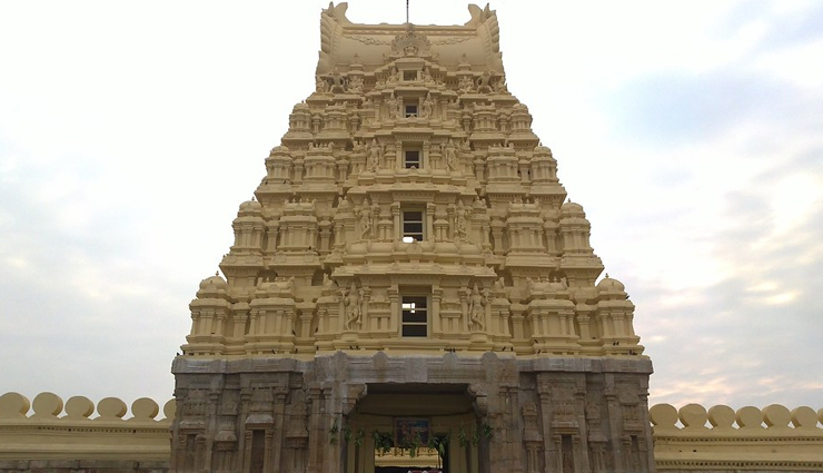 mysore temples,famous temples in mysore,popular temples in mysore,temples to visit in mysore,mysore temple tour,top temples in mysore,must-visit temples in mysore,ancient temples in mysore