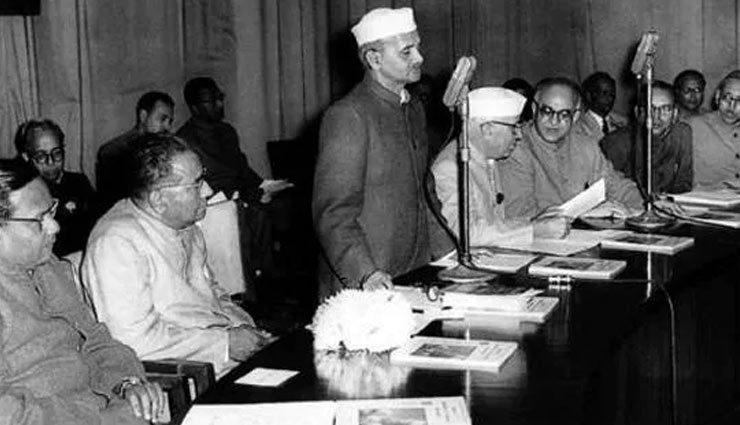 जब PM की अपील पर पूरा देश रखने लगा था हफ्ते में एक दिन व्रत lal bahadur shastri,lal bahadur shastri essay in hindi,lal bahadur shastri history,lal bahadur shastri biography,news,news in hindi,lal bahadur shastri jayanti images,when was lal bahadur shastri born,happy lal bahadur shastri jayanti