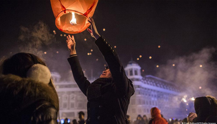 merry christmas,christmas tree,christmas day 2021,merry christmas 2021,chiristmas celebration 2021,christmas 2021 images,unique christmas celebrations,world christmas celebrations