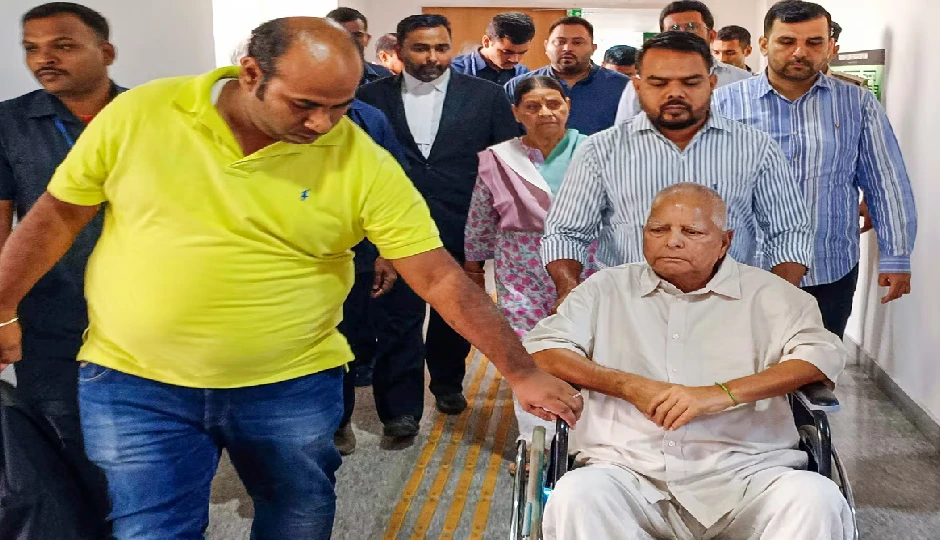 बिहार चुनाव के बीच लालू परिवार पर गहराया संकट, CBI ने दर्जनभर गवाह उतारे मैदान में; 27 अक्टूबर से शुरू होगा ट्रायल