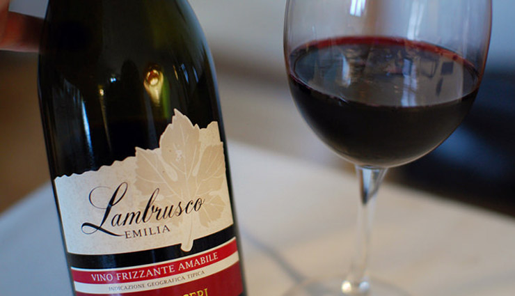 sweet wines,lambrusco,brachetto,ruby port,tawny port,maury