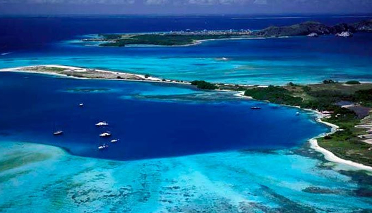 parque nacional archipelago los roques,isla margarita,parque nacional canaima,los medanos de coro,sierra nevada de mérida and pico bolivar,venezuela,beautiful landscapes to see in venezuela,landscapes