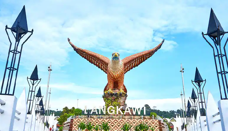 malaysia travel experiences,memorable activities in malaysia,things to do in malaysia,must-try adventures in malaysia,malaysian cultural activities,top tourist attractions in malaysia,unique experiences in malaysia,outdoor activities in malaysia,malaysia travel guide,unforgettable moments in malaysia