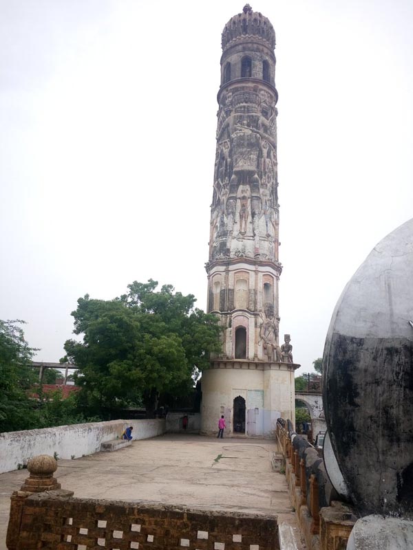 210 फीट ऊँची मीनार जहा एकसाथ नहीं जा सकते भाई-बहिन, जाने इससे जुडी कुछ रोचक बातें brother sister can not go on this place,weird story