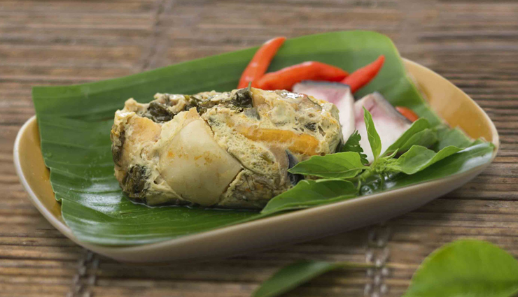 laos,dishes of laos,khao niaw,larb,tam makhoong,mok pa,lao lao,kaipen