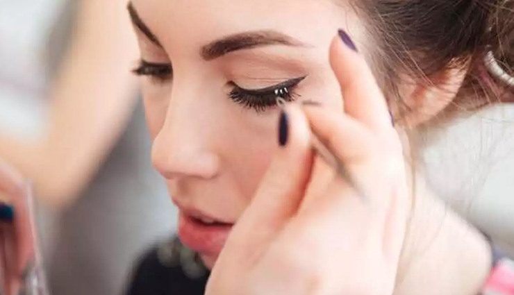 waterproof makeup,monsoon make up tips,waterproof makeup tips,beauty,beauty hacks,beauty tips