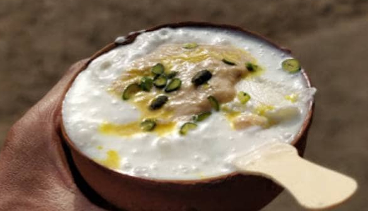 famous dishes of varanasi,holidays,travel,tourism