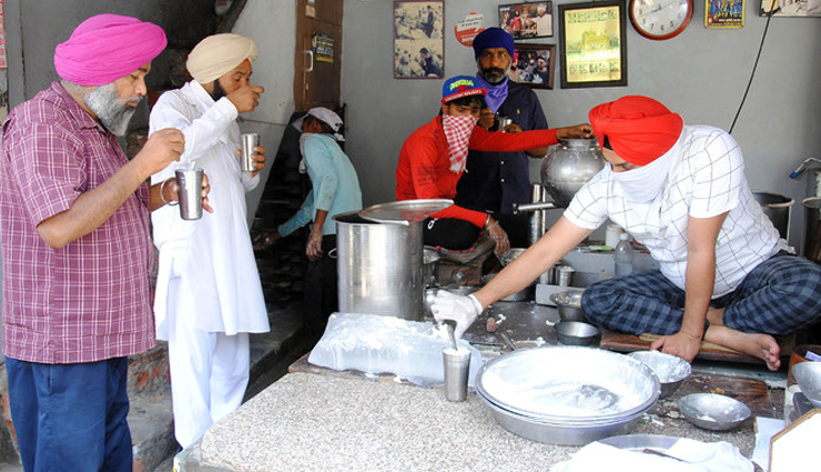 street food,famous street food,street food in india,travel,travel india,travel tips