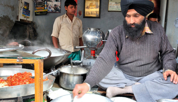 5 must try dhabas in india,indian national highways dhabas,famous dhabas of india,travel diaries