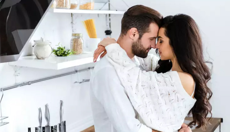 7 Signs That You Have Long Lasting Bond With Your Partner