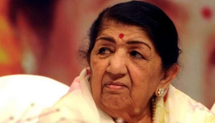 चेकअप के बाद घर लौटीं लता मंगेशकर, मुंबई के ब्रीच कैंडी अस्पताल में थीं भर्ती