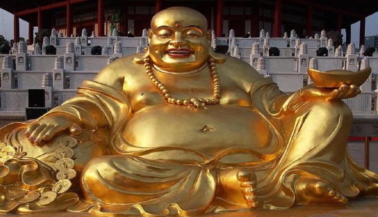 लॉफिंग बुद्धा लाता हैं जीवन में खुशियां, जानें इसे रखने के नियम feng shui tips,laughing buddha tips,prosperity in life